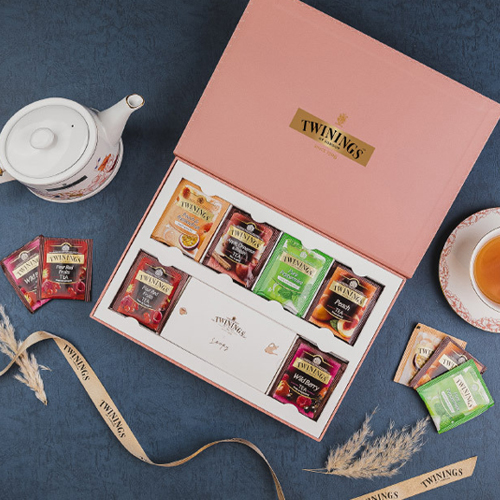 【2026最新】送禮就選這個！七大茶葉禮盒推薦！年節送禮、中秋月餅就配它