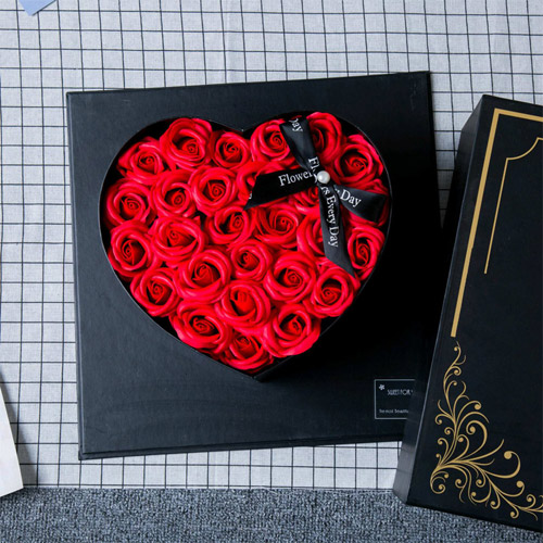 創意小物館 浪漫驚喜香氛玫瑰花禮盒