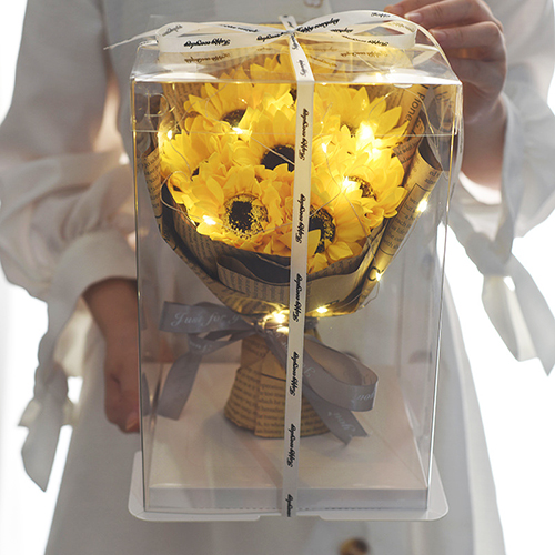 【3/29~5/31畢業季88折優惠】創意小物館 INS風仿真花束帶燈禮盒組 向日葵