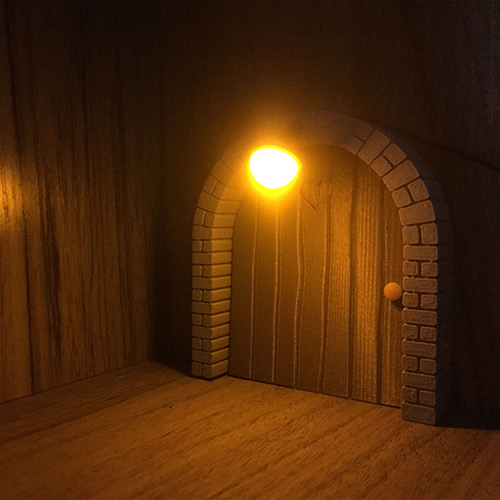 創意小物館 趣味鼠鼠家門造型USB小夜燈 黃光