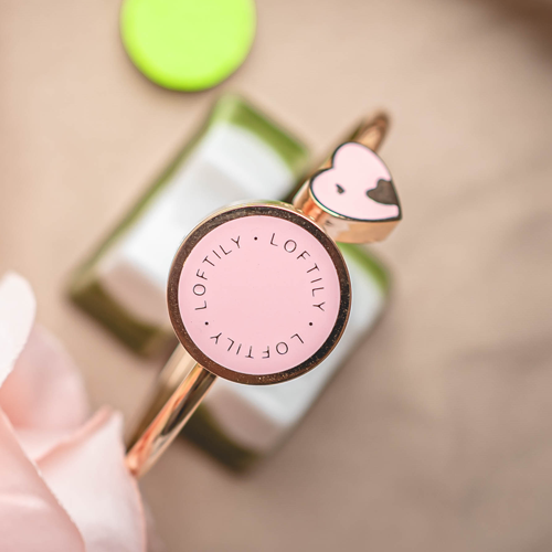 創意小物館 粉色系愛心薰香驅蚊鈦鋼手環 粉紅