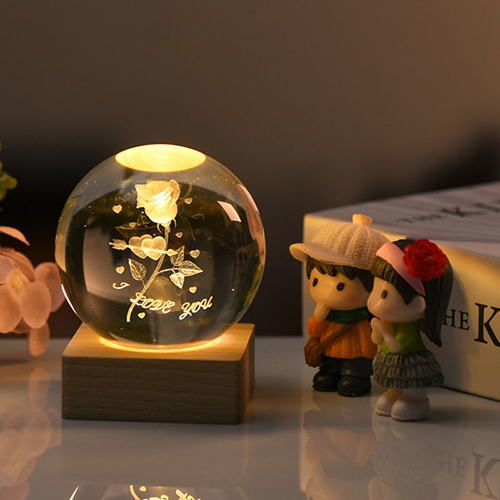 【3/29~5/31畢業季88折優惠】創意小物館 3D雷雕水晶球小夜燈 大號 箭心玫瑰