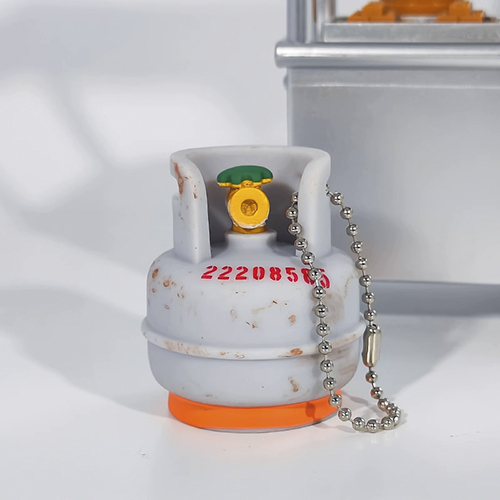 【11/3~12/31冬季85折優惠】創意小物館 仿真生鏽感瓦斯桶鑰匙圈 (1入)