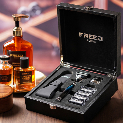 【可免費客製】FREED 一週年限量紀念款 宇宙探索系列尊爵四件組刮鬍刀禮盒-銀河藍