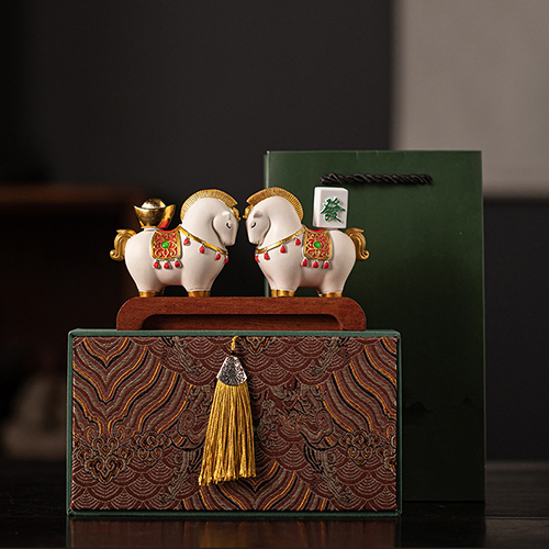 【11/3~12/31冬季85折優惠】家居生活雜貨舖 馬到成功招財擺飾禮盒 白色-(馬上元寶+馬上發財)