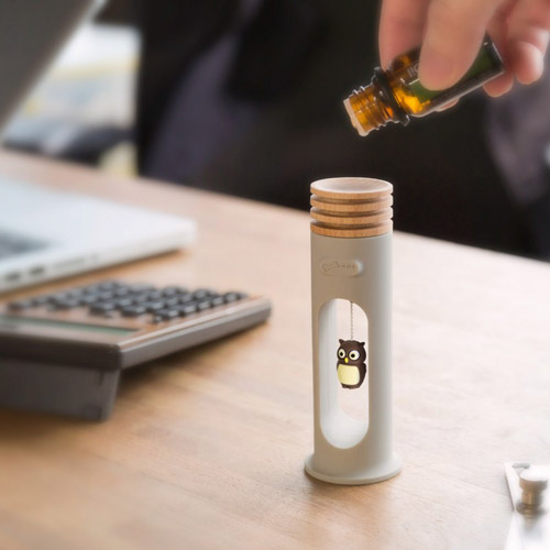 Bone 舒壓療癒擴香小物 - 搖搖擴香木 貓頭鷹衛斯