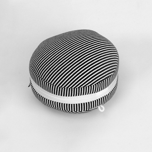 【1/2~8/31冬日特惠85折】創意小物館 二合一遮光眼罩頸枕 黑色