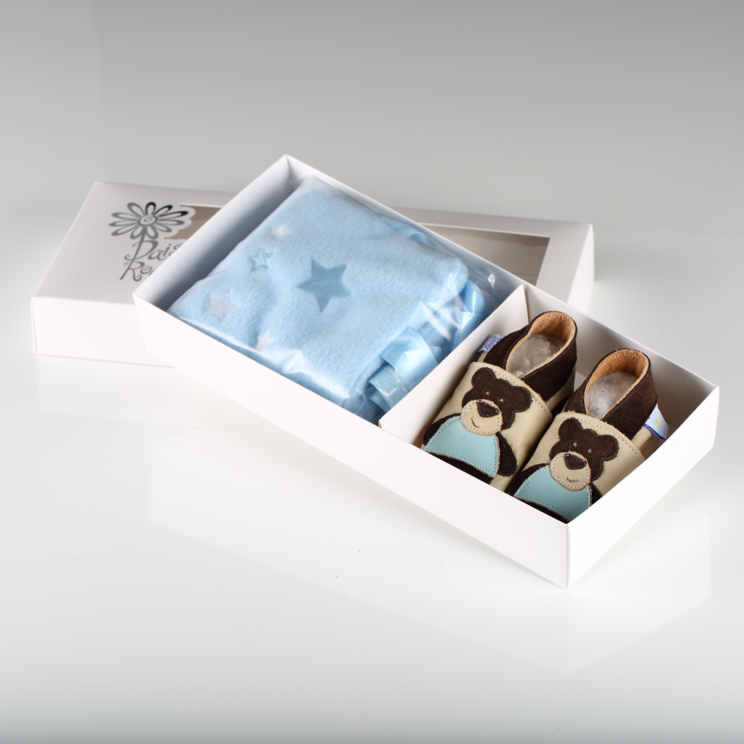 Daisy Roots 彌月禮盒 英國手工鞋S號+方巾 - 帥氣黑熊/藍色方巾 BBR55S