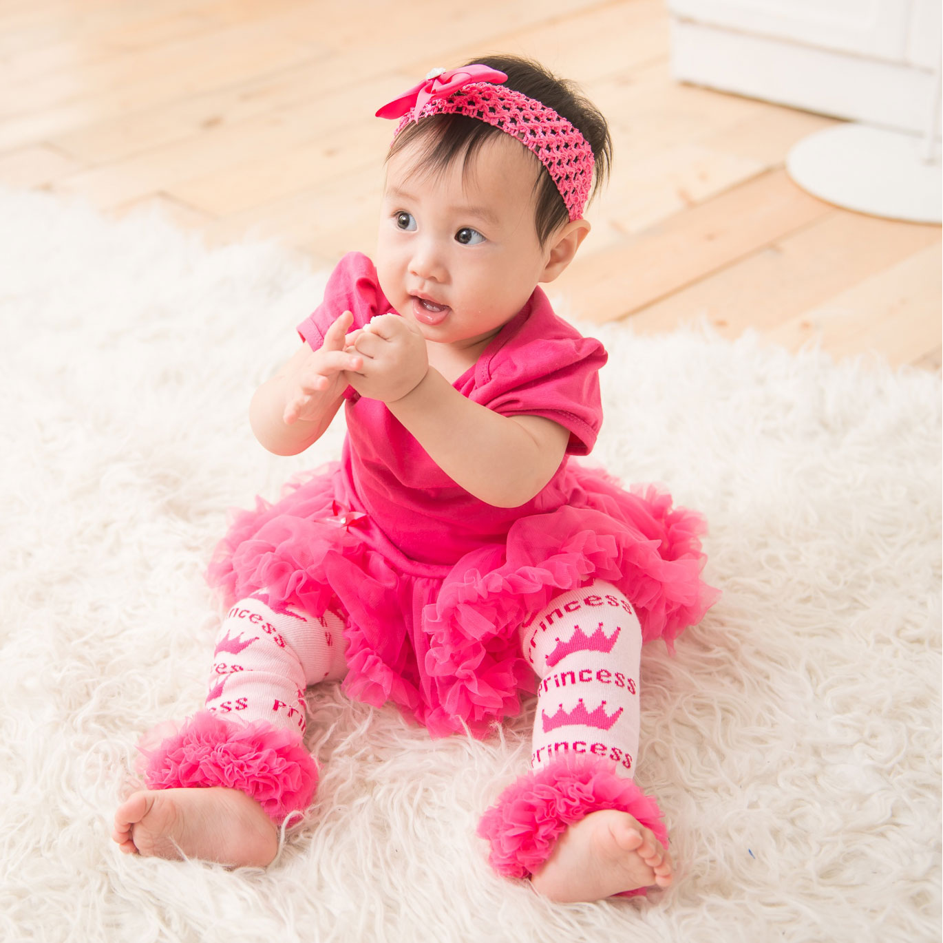 日安朵朵 女嬰雪紡蓬蓬裙連身衣禮盒 - 桃紅芭比(衣+圍兜+寶寶襪) (0-6個月)