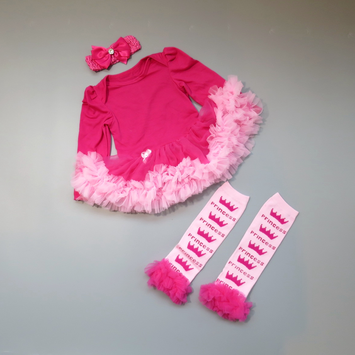 日安朵朵 女嬰精緻雪紡蓬蓬裙連身衣禮盒組 桃紅芭比 Barbie (網紗襪套 長袖蓬裙連身衣) (0-6個月)
