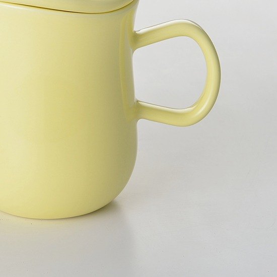 集瓷 cocera 花系列馬克蓋杯組 (小) 鵝黃色