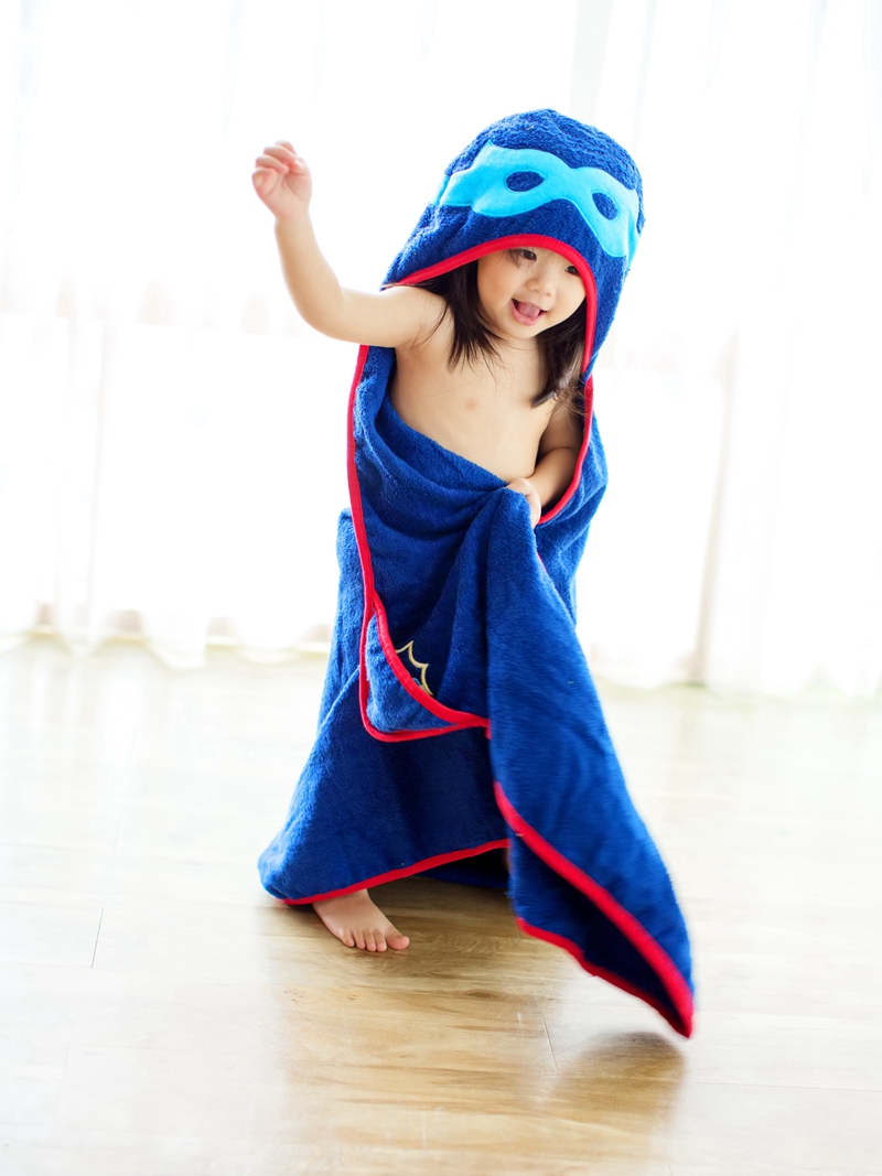 Frenchie MC 超級英雄 Superhero 披風式兒童浴巾