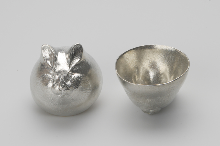 日本 能作 純錫生肖造型杯 - 兔