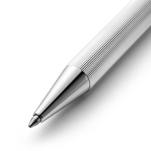 上、下筆管均以925純銀製作 筆寫手感和筆身重量 適合作為隨身筆款