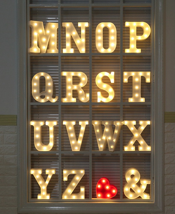 創意小物館 LED立體字母創意裝飾燈 I♥U 1314