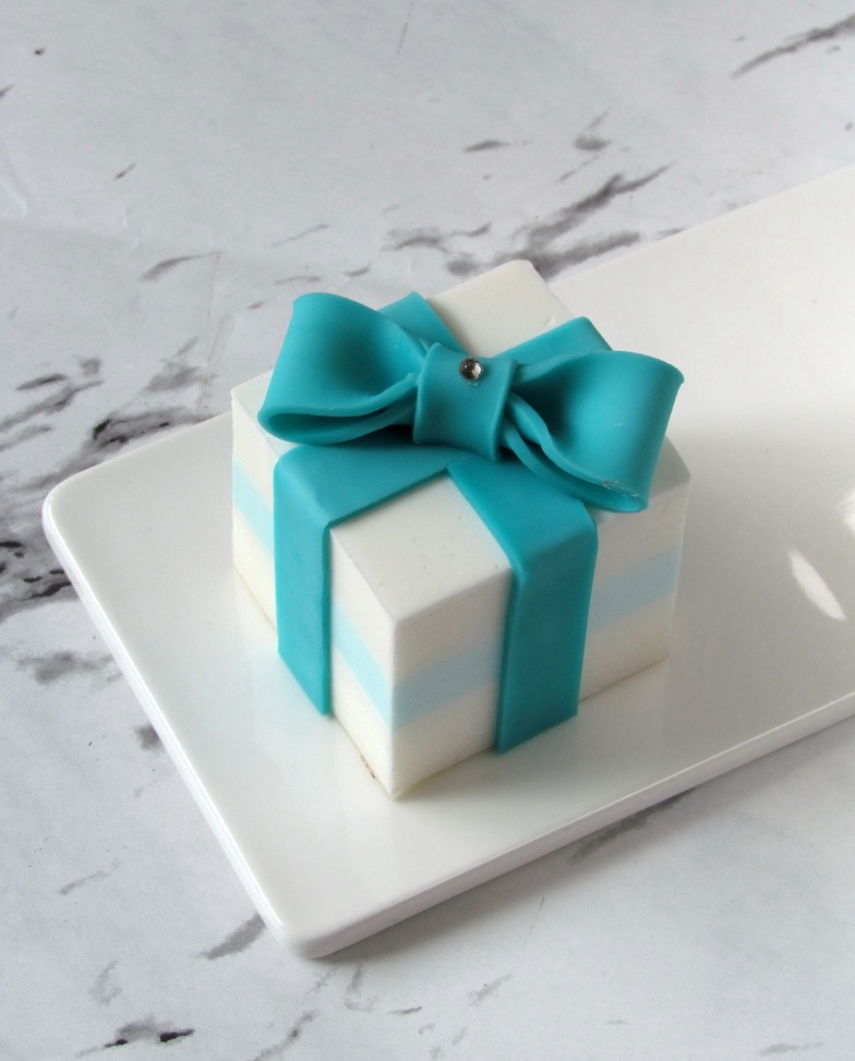 G’s Life 單入蛋糕香皂禮盒 藍色緞帶