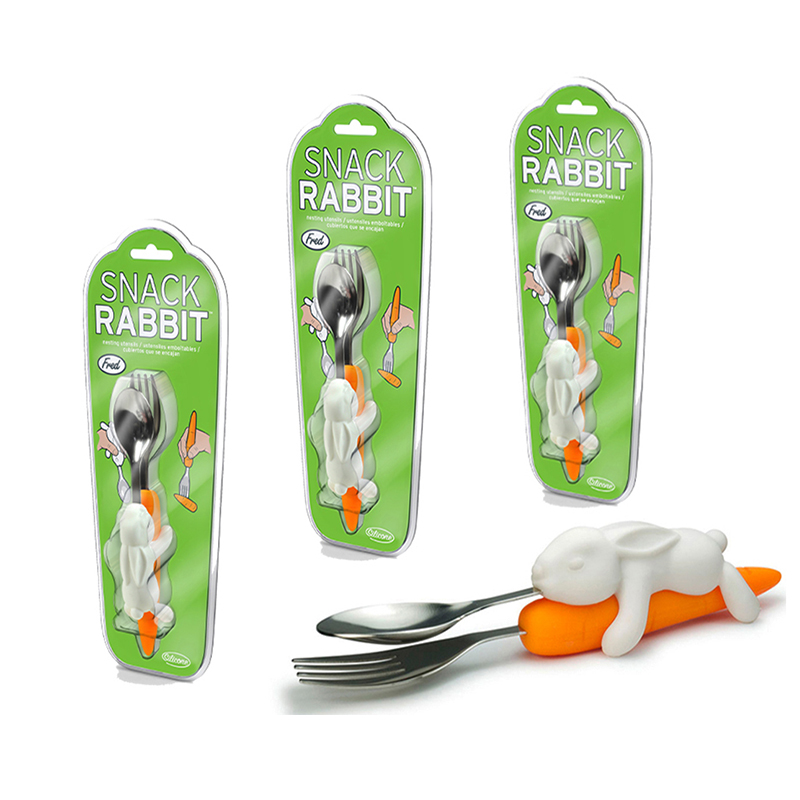美國Fred&Friends 蘿蔔兔造型兒童餐具二件組(叉子+勺子) Snack Rabbit