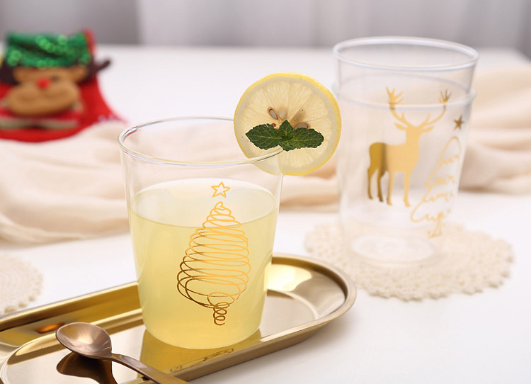 家居生活雜貨舖 質感金色聖誕風玻璃杯(附贈電子蠟燭) 三角聖誕樹款