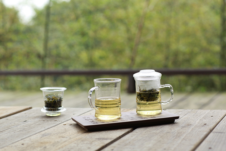 推薦沖泡茶品 
適合高香型的茶，能表現茶湯清香、柔和滋味。如台北綠茶，品味茶湯如花香氣與輕盈圓潤