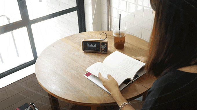 韓國 Retroduck 復古電視風手機座PLUS 咖啡色
