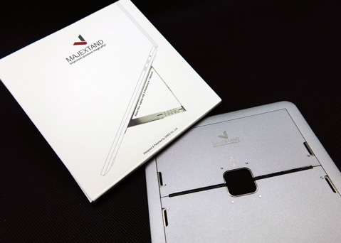 Majextand 世界最輕薄護頸筆電架 -科技銀色