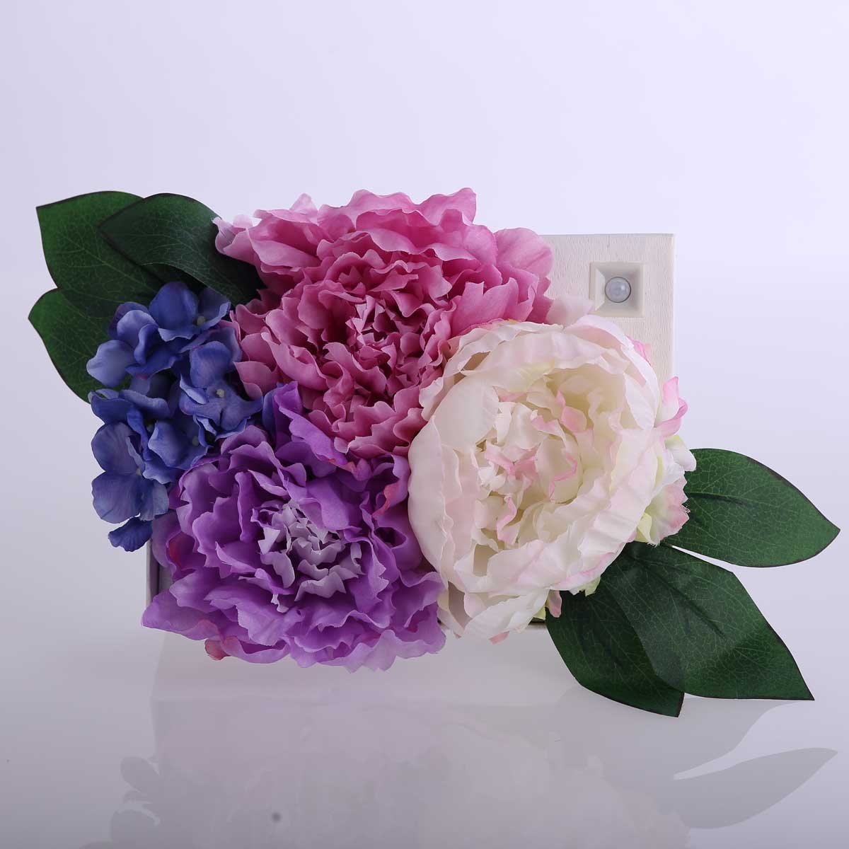 日本 岱樂鈁 Peony  畫框 Delight 感應燈花盆（贈無痕掛勾）- 紫色