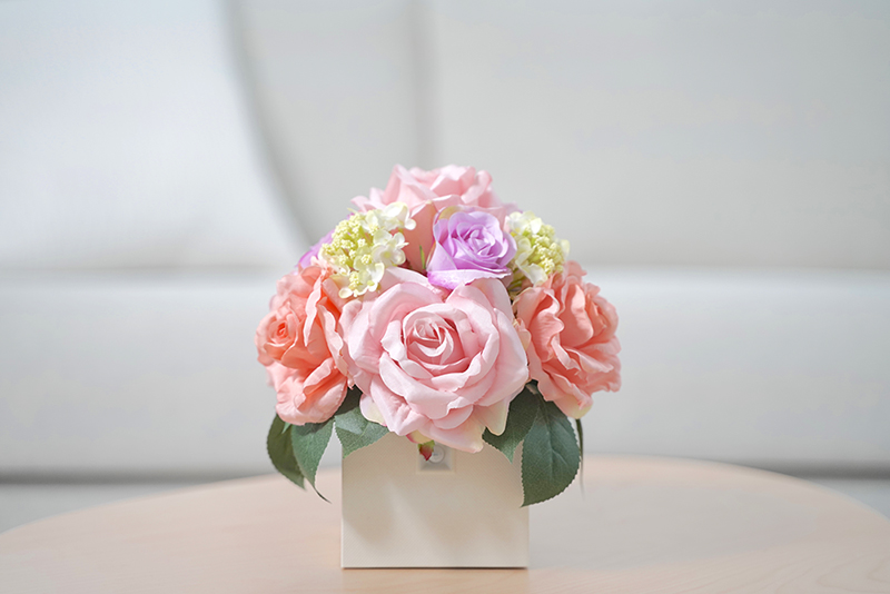 在入口，客廳，廚房，臥室的梳妝區等周圍放置一束“福爾摩沙花”的輕花花束，包裹在鮮花中的柔和的光線將很好地照亮您的房間。