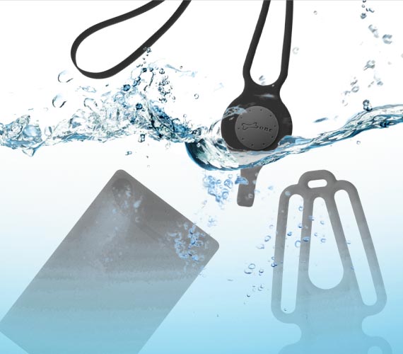 環保矽膠，輕鬆水洗｜ 環保矽膠材質不怕髒汙，可直接水洗，污漬不殘留。