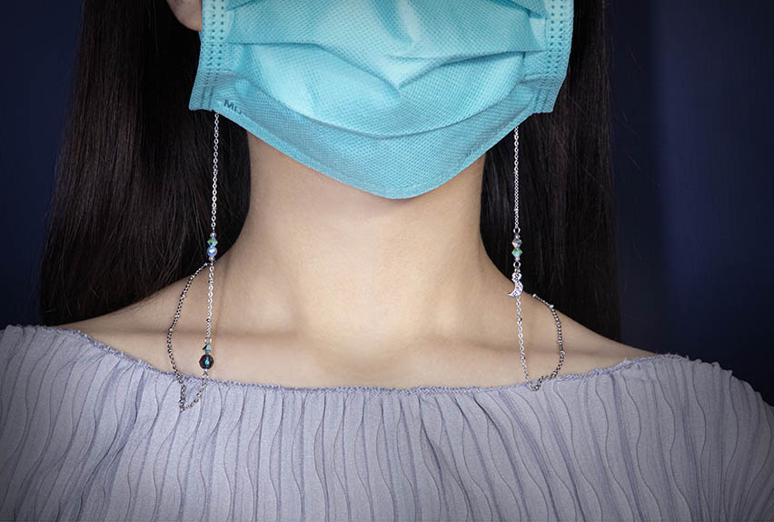 ADORN & FANCY 多用途典藍水晶口罩鍊、眼鏡鍊、手鍊三用鍊 曇華