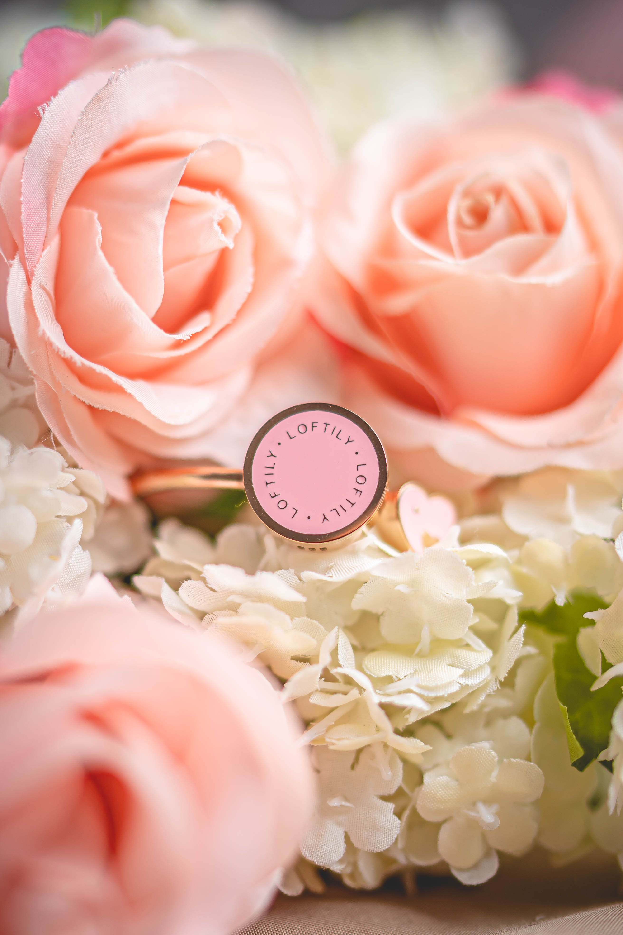 創意小物館 粉色系愛心薰香驅蚊鈦鋼手環 粉紅