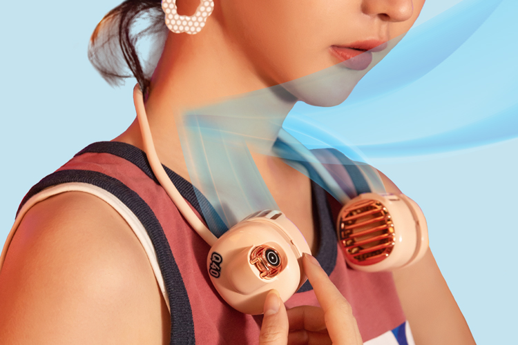 3️⃣可愛小巧的外型｜風扇，也可以是妳的夏日時尚小配件