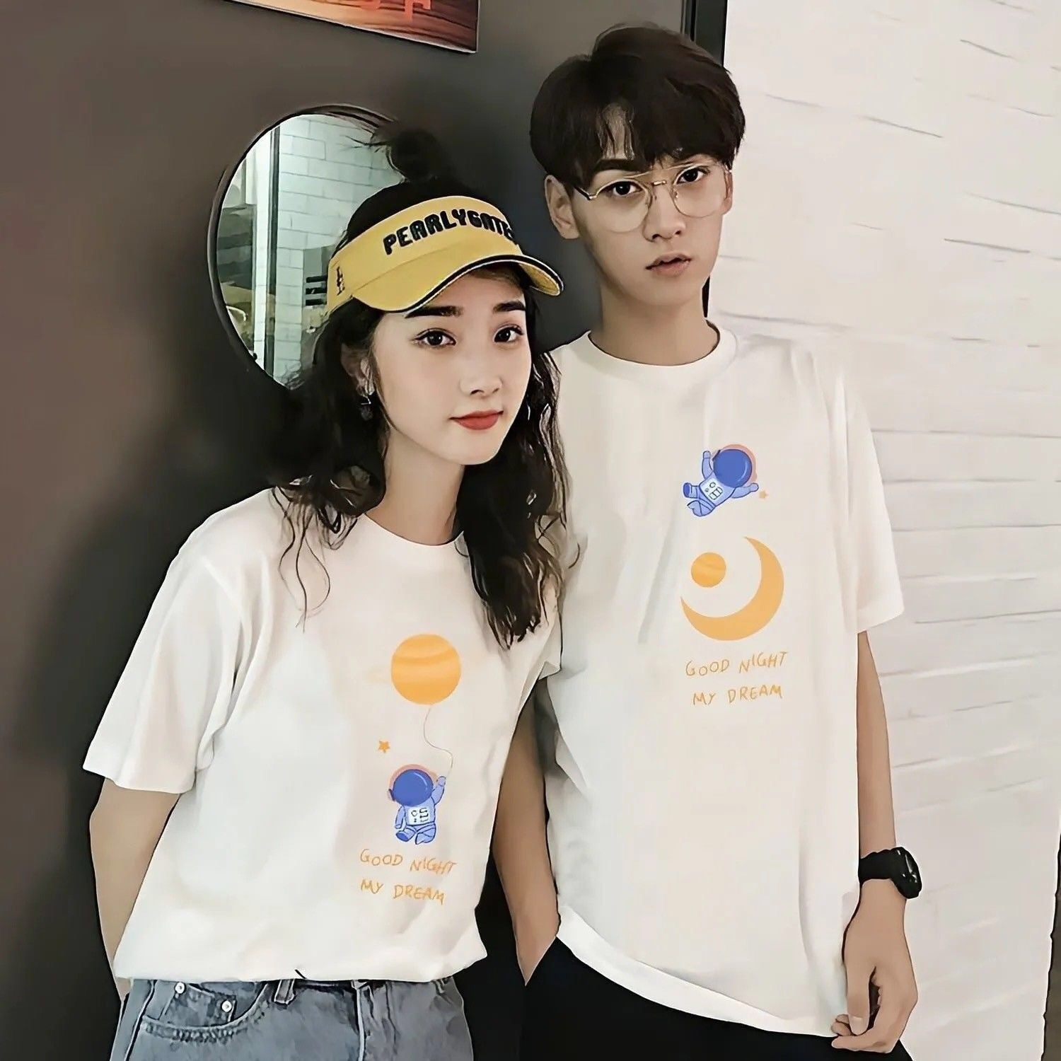 創意小物館 太空人半袖情侶T 月亮白 M