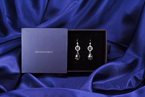 本款附贈精美精美抽屜式包裝盒