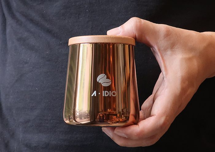 體積輕巧(350ml)，隨身攜帶您的品味。