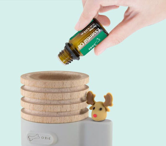 【療癒培養，原木擴香】 利用原木天然毛孔的特性，吸收精油香氣再緩慢釋放，培養屬於自己的香氣。