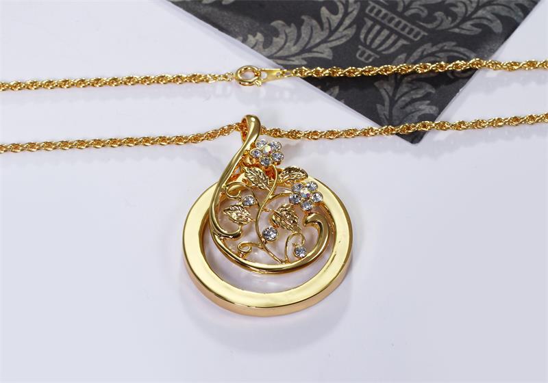 Claire飾品 花型鋯石放大鏡項鍊 金色