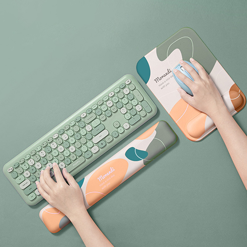 【3/29~5/31畢業季88折優惠】家居生活雜貨舖 清新3D護腕滑鼠墊+鍵盤手托組 方形莫蘭迪秘境