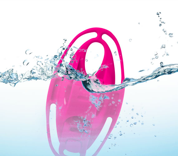 【可水洗，髒污不殘留】 手機綁由手機架拆下後，環保矽膠材質可直接水洗，髒污不殘留