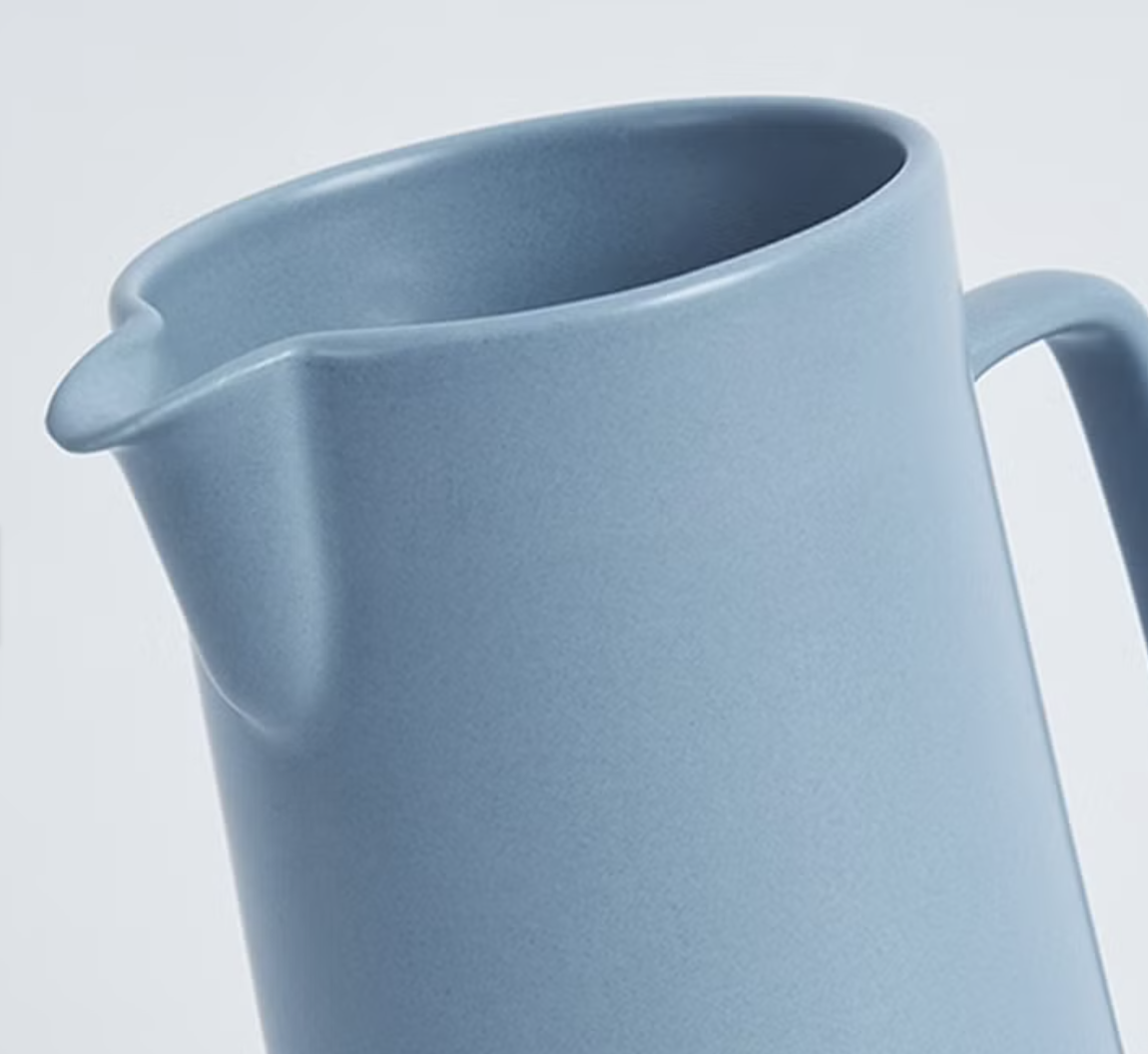 簡約外觀，搭配造型簡約俐落