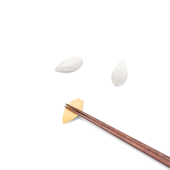 日本 能作 一抹霞光櫻花筷架 - 5入