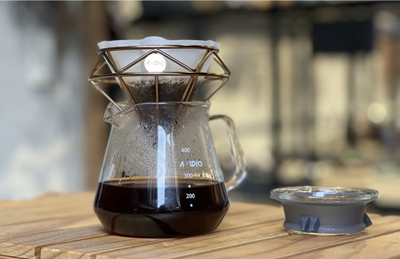 當作咖啡下接壺，容量刻度，一目了然。