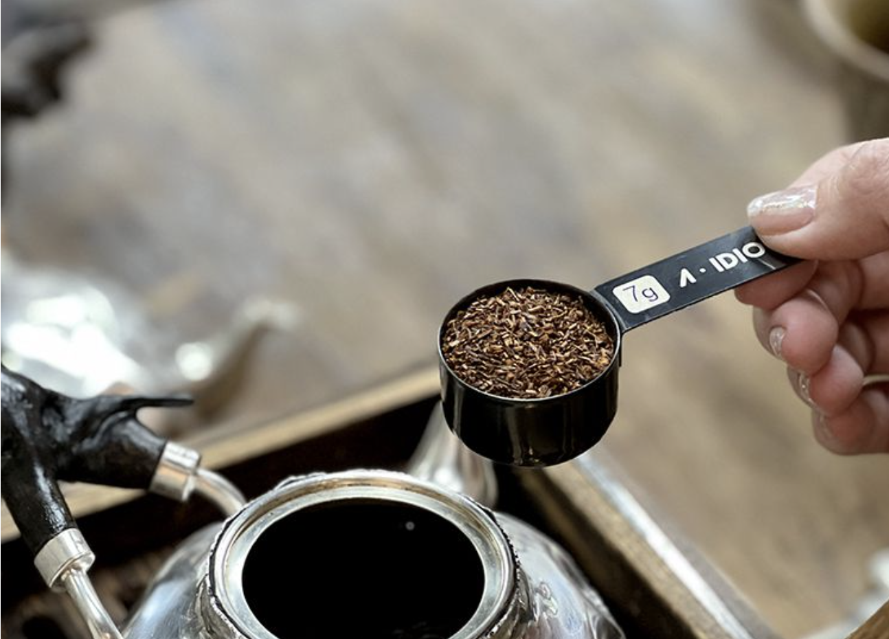 這麼精巧的勺匙，除了咖啡豆也適用茶等相關食材