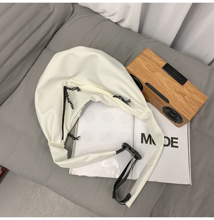 【11/3~12/31秋季85折優惠】家居生活雜貨舖 韓版休閒郵差包 白色