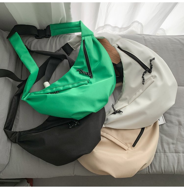 【11/3~12/31秋季85折優惠】家居生活雜貨舖 韓版休閒郵差包 黑色