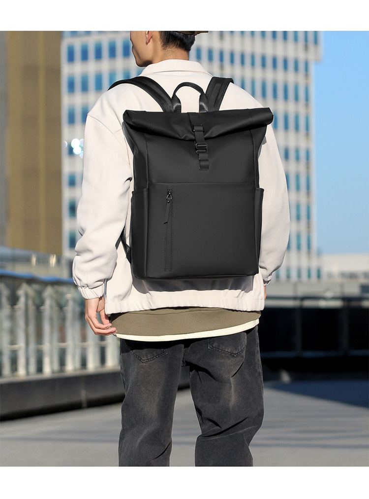 【11/3~12/31冬季85折優惠】創意小物館 捲頂大容量防水背包 黑色