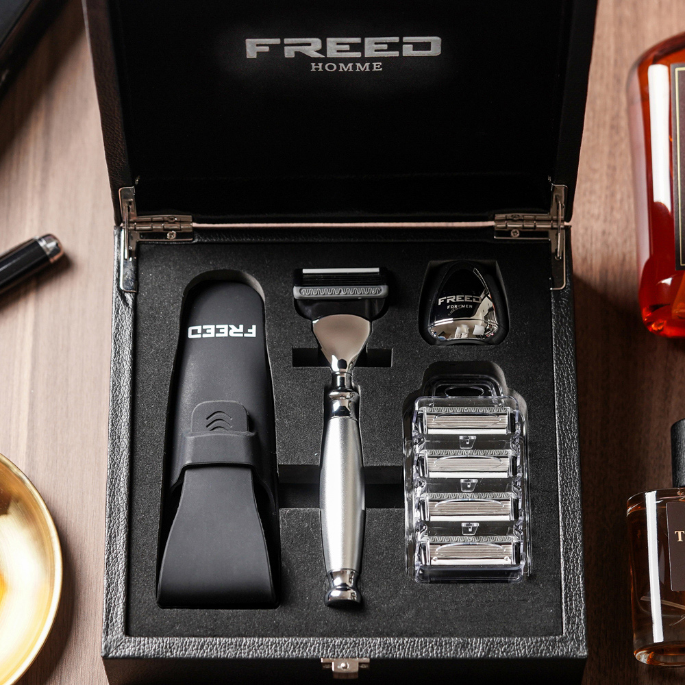 【可免費客製】FREED 一週年限量紀念款 宇宙探索系列尊爵四件組刮鬍刀禮盒-阿提米絲