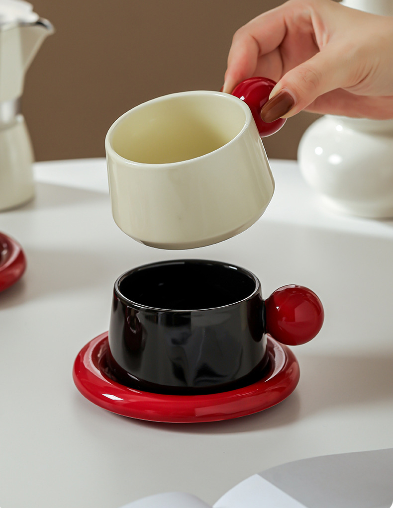 【11/3~12/31秋季85折優惠】家居生活雜貨舖 摩登咖啡杯碟禮盒組 圓球杯把款