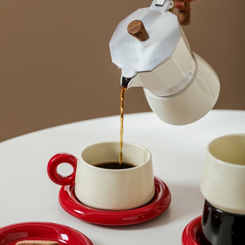 【11/3~12/31秋季85折優惠】家居生活雜貨舖  摩登咖啡杯碟禮盒組 圓圈杯把款