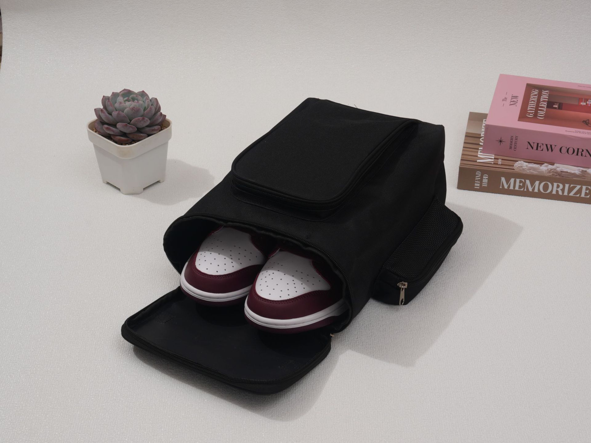 【1/2~8/31春日特惠85折】創意小物館 手提防水收納鞋包