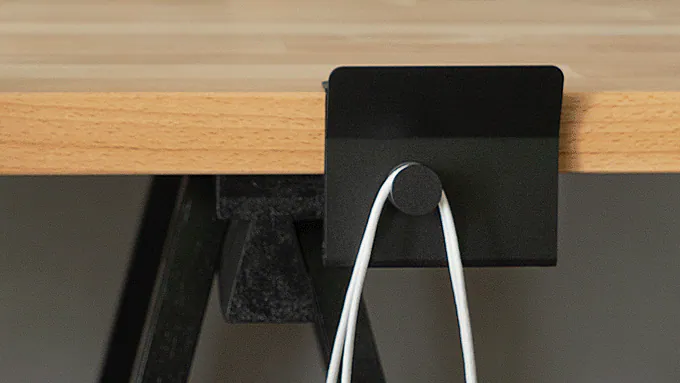 靈活整理
小，用途卻不少，信封、收據與名片的整理好手。